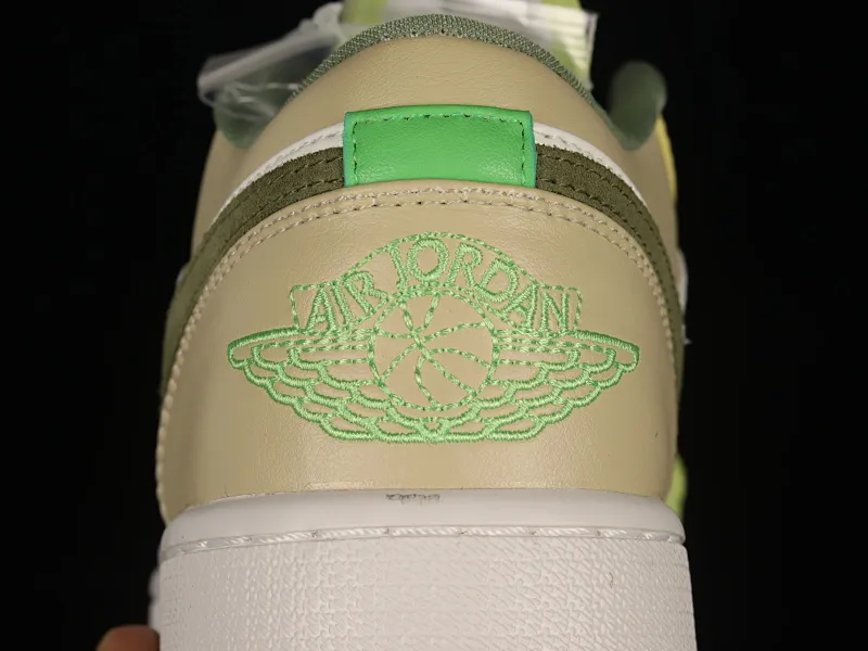 All categories Air Jordan Jordan series basketball shoes Air Jordan 1 Low Air Jordan 1 Low AJ1 Joe 1 fresh white and green cultural low-top basketball shoes FD9906-131